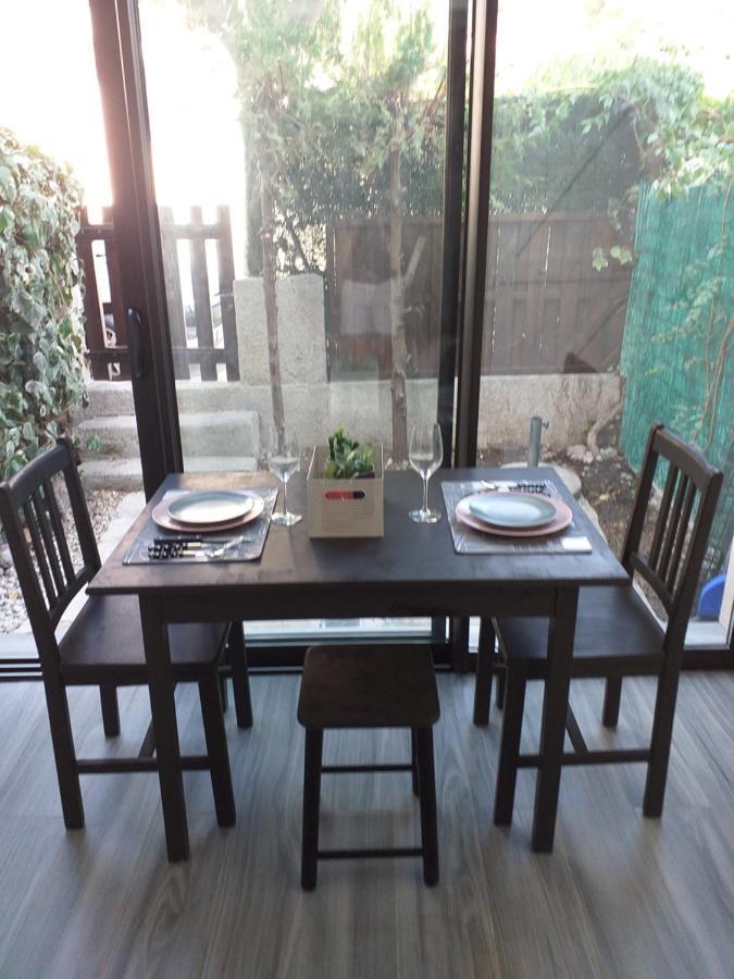 Joli Studio Res Au Calme En Rez De Jardin A Bandol. Kültér fotó